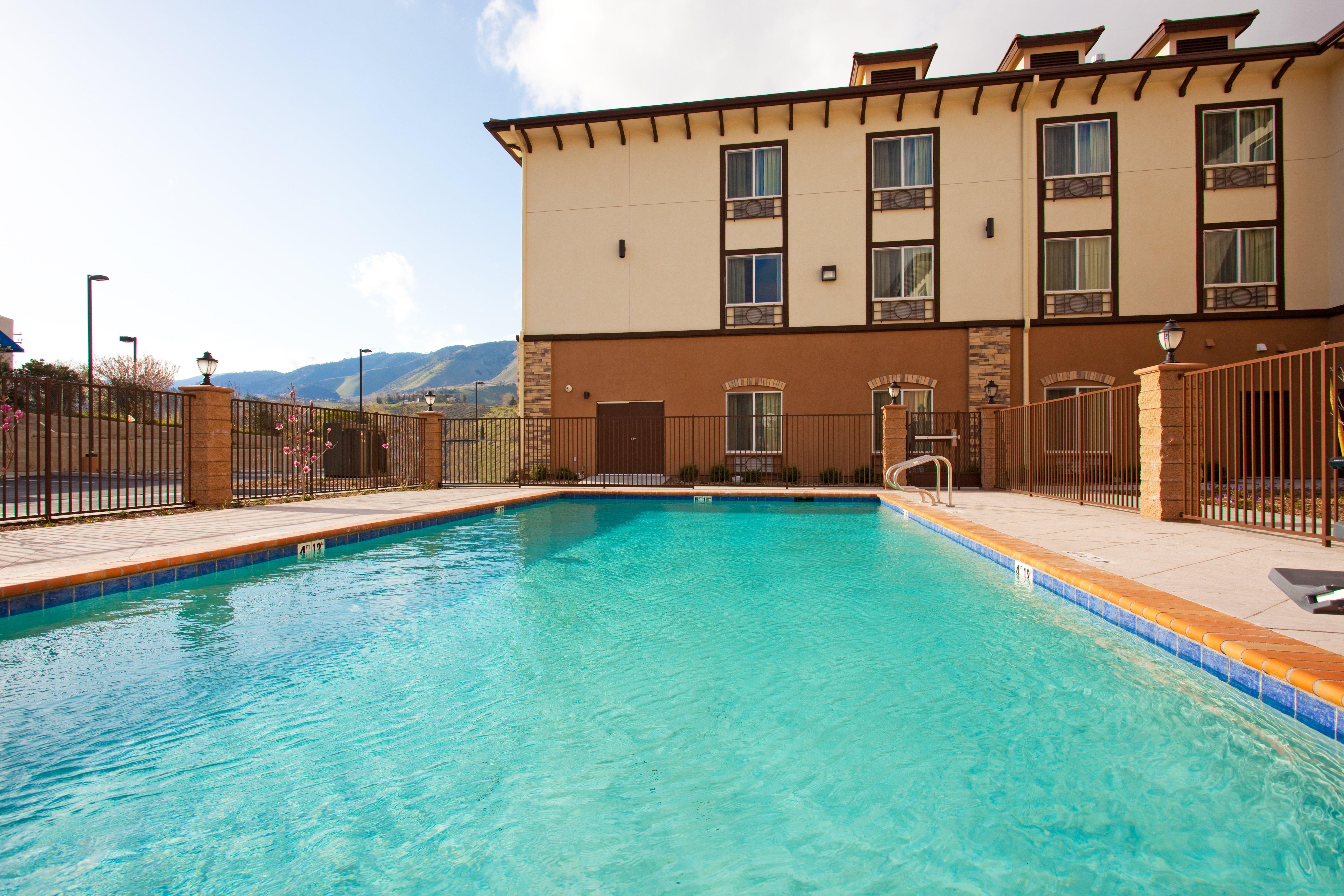 Holiday Inn Express Hotel Frazier Park, an IHG Hotel Lebec Buitenkant foto